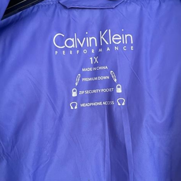 Calvin Klein New purple puffer vest - Picture 2 of 11